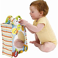 Tote Along Musical Mirror