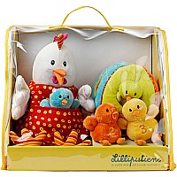 Ophelie and Her Chicks