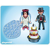 P: Bridal Couple with Wedding Cake