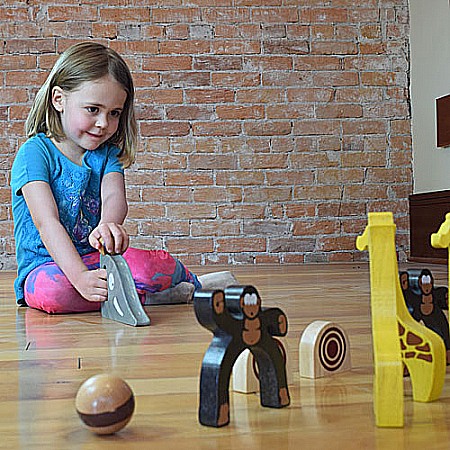 Safari Bowl - wooden bowling game