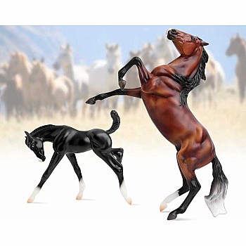 Wild and Free Horse & Foal Set