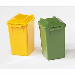 Accessories: Garbage can set (3 small, 1 large)