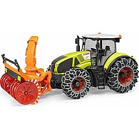 Claas Axion 950 with snow chains and snowblower