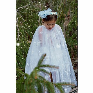 Winter Wonderland Cape (size 5-6)