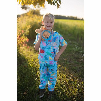 Veterinarian Scrubs With Accessories