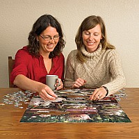 We're All Mad Here (1000 pc) Cobble Hill