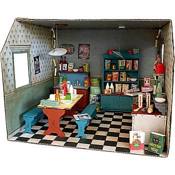 Sam & Julia Cardboard Room, Shop