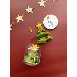 Decorate a Tree Mini Play Dough-to-Go Jar