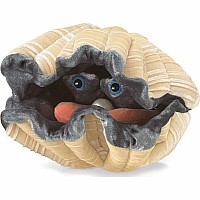 Puppet, Giant Clam