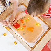 Daniel Tiger Light-Up Cubes