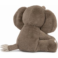 Chai The Elephant, 10 In