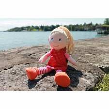  Annelie Doll