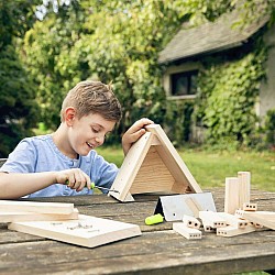 Terra Kids Insect Hotel DIY Assembly Kit