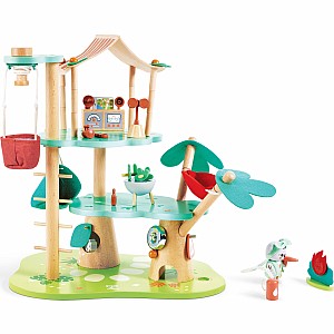 Kiki's Treehouse Headquarter