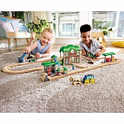 Wooden Retro Train & Station Set (DS)