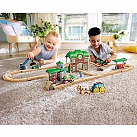 Wooden Retro Train & Station Set (DS)