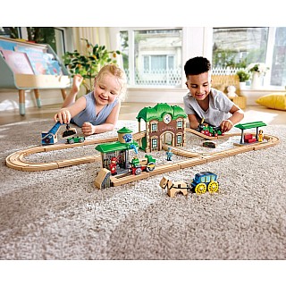Wooden Retro Train & Station Set (DS)
