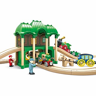 Wooden Retro Train & Station Set (DS)