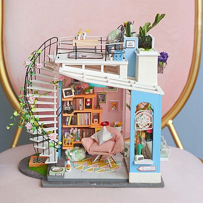 DIY Dollhouse Miniature House Kit - Dora's Loft