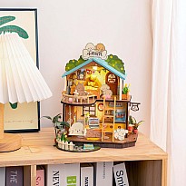DIY Miniature House Kit: Puppy's Cozy Villa