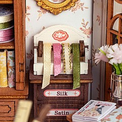 Elsa's Tailoring - DIY Miniature House Kit