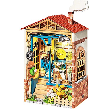 DIY Miniature House Kit - Dream Yard