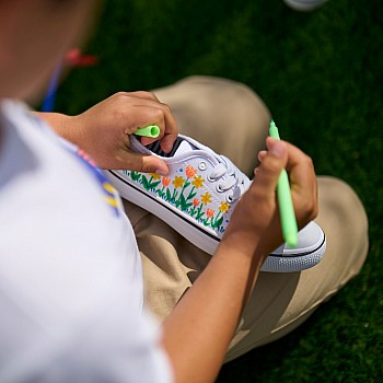 Fabric Doodlers Markers