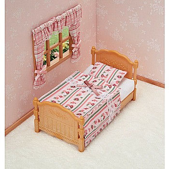 Calico Critter Bed  Comforter Set
