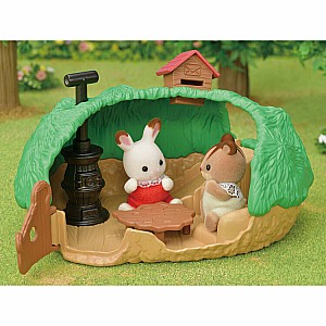 Baby Hedgehog Hideout Calico Critters