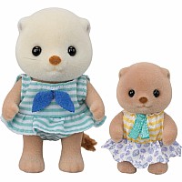 Calico Critters Sea Otter Sisters Splashy Snorkel Set