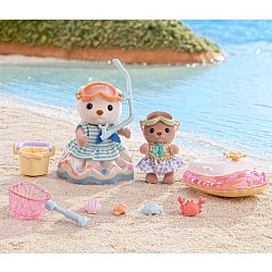 Calico Critters Sea Otter Sisters Splashy Snorkel Set