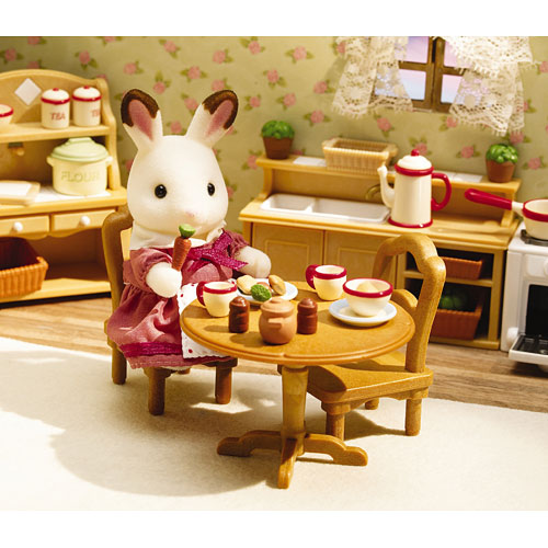  Calico Critters Kitchen Playset - Create Delicious Meals with  Your Critters : Toys & Games