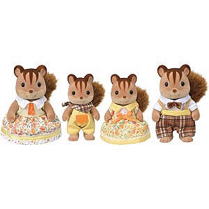 Calico Critters Walnut Squirrel Family