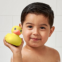 Itzy Splash Gift Set™ - 10 Piece Sensory Shapes, Squirters and Duckies (Friends)