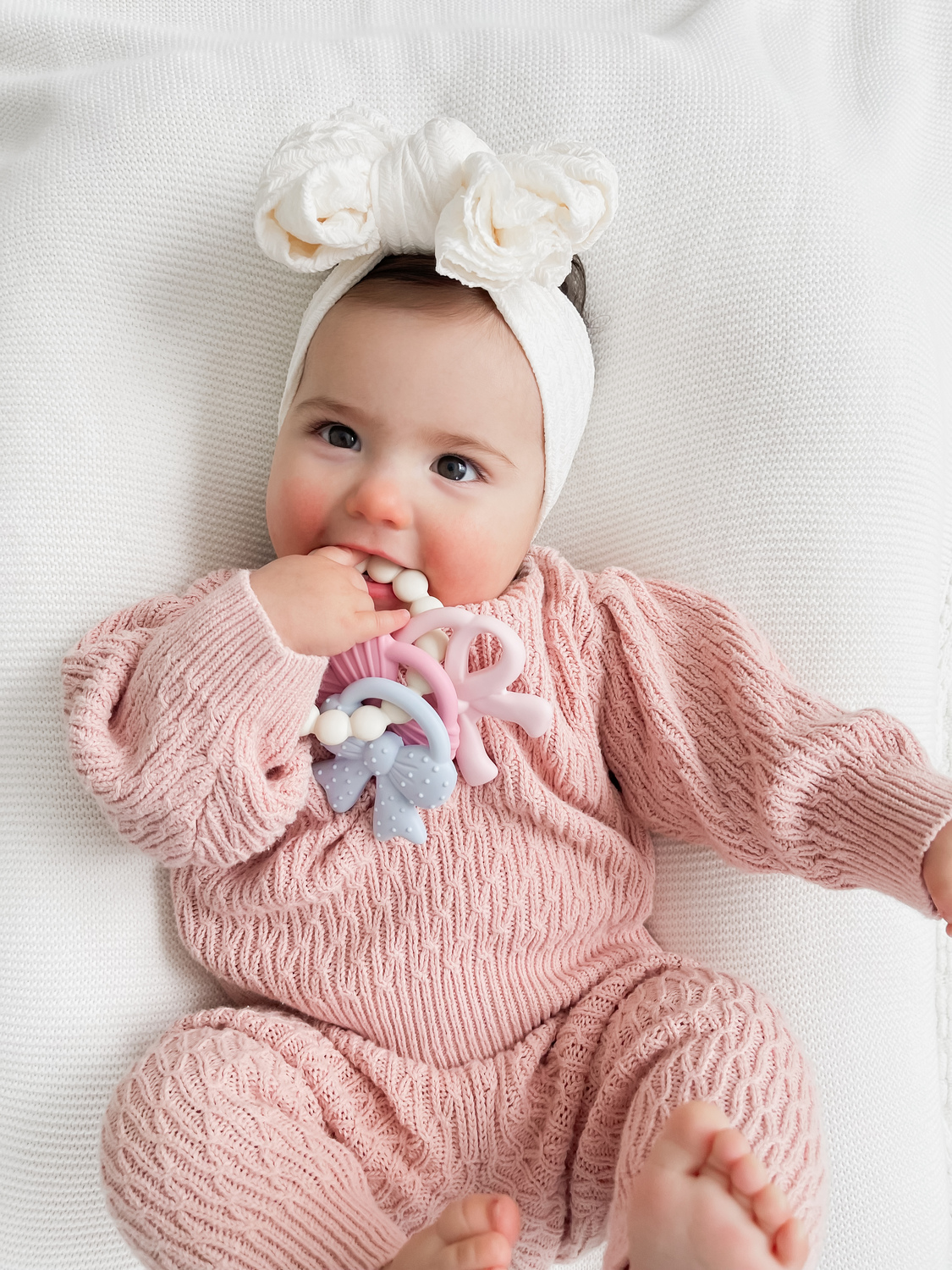 Itzy Trio™ - Multi-textured Silicone Teether (Bows)