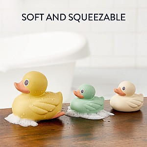 Itzy Ducky Family™- Floating Rubber Ducks for Bath (Ducks (Set of 3))