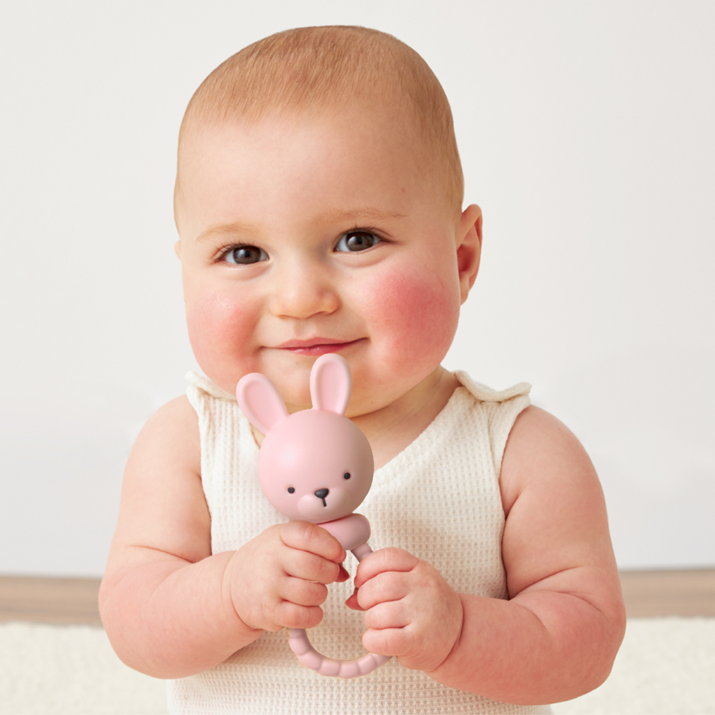 Sweetie Rattle™ - Silicone Rattle with Jingle Sound (Bunny)