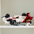 LEGOÂ® Icons: McLaren MP4/4 & Ayrton Senna