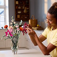 LEGO Botanicals: Pretty Pink Flower Bouquet