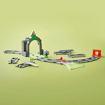  Lego Duplo 10425 Train Tunnel and Tracks Expansion Set	