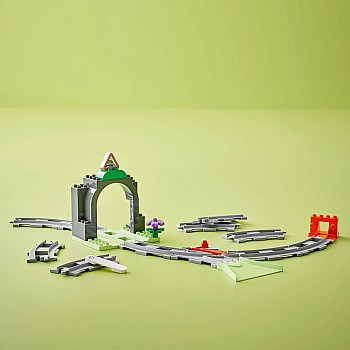  Lego Duplo 10425 Train Tunnel and Tracks Expansion Set	