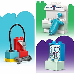 LEGO DUPLO Disney: McQueen's Visit to Doc's Garage