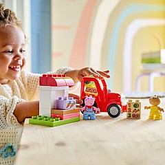 LEGO DUPLO Peppa Pig: Tractor and Market