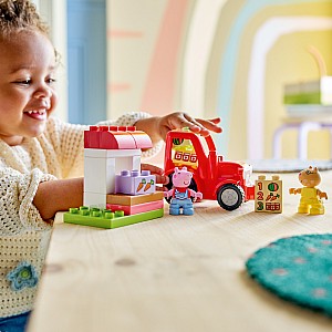 LEGO DUPLO Peppa Pig: Tractor and Market