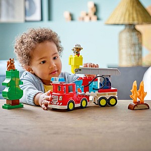LEGO DUPLO Town: Fire Truck with Hose and Firefighter