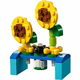 LEGO Classic Bricks and Gears
