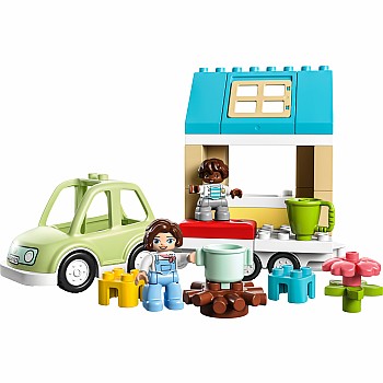 LEGO DUPLO: Town Family House on Wheels