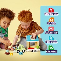 LEGO® DUPLO®: Family House on Wheels
