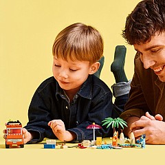 LEGO Bluey: Bluey's Beach & Family Car Trip