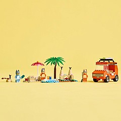 LEGO Bluey: Bluey's Beach & Family Car Trip